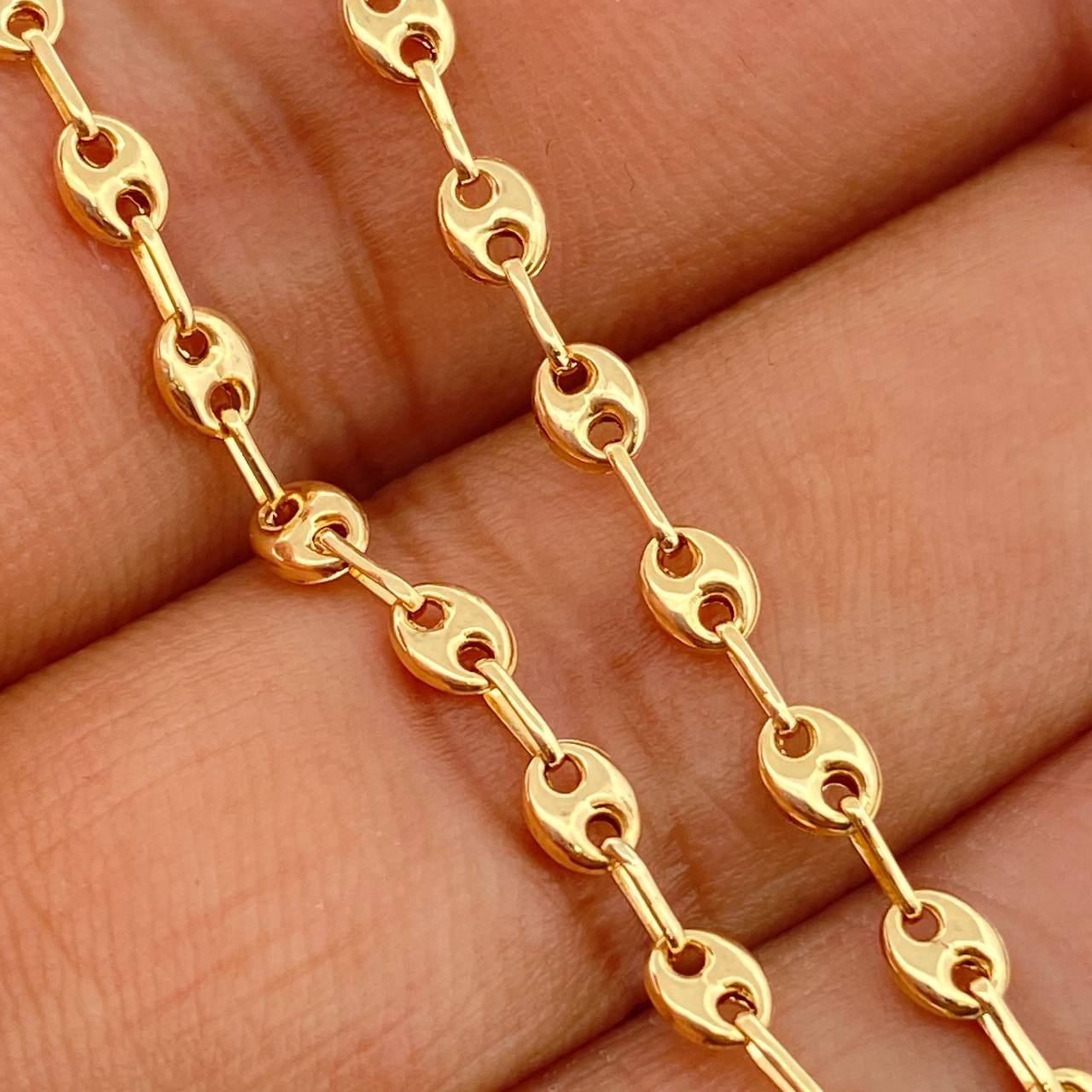 Cadena GC 5.7gr / 61.4cm / 3mm Oro Amarillo 18K %