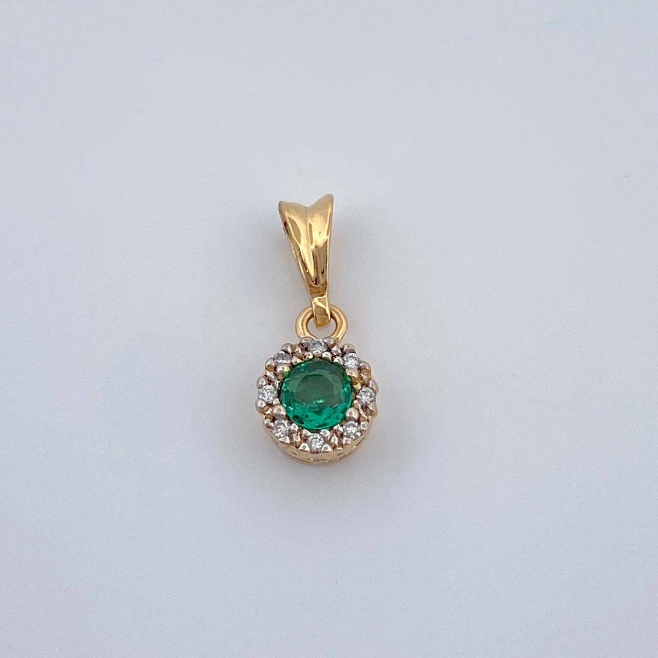 Dije Halo Esmeralda 0.85gr / 1.4cm / Dos Oro Amarillo Blanco 18K %