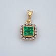 Dije Cuadrado Esmeralda 16 Pts Diamantes 08 Pts 1.4gr / 1.7cm / Oro Amarillo 18K %