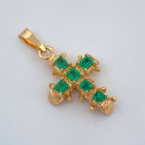 Dije Cruz Barroco Esmeralda 2.85gr / 2.8cm / Oro Amarillo 18K %