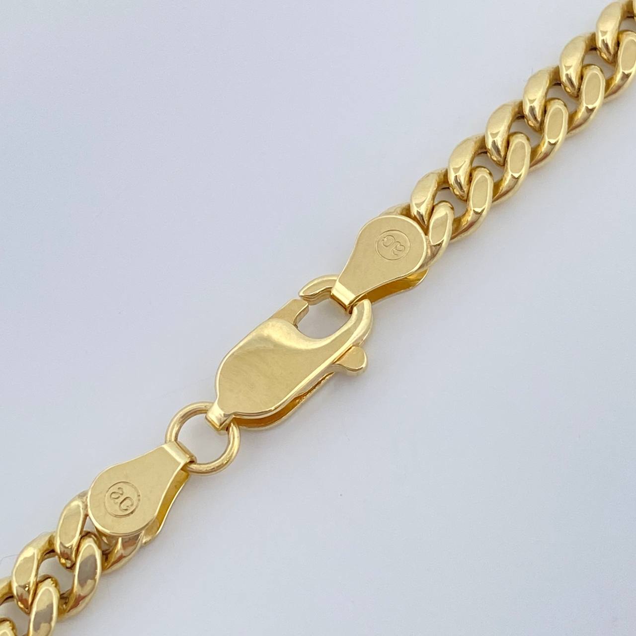 Cadena Cubana 10.55gr / 66.6cm / 4.35mm Oro Amarillo +1 14K Italy $