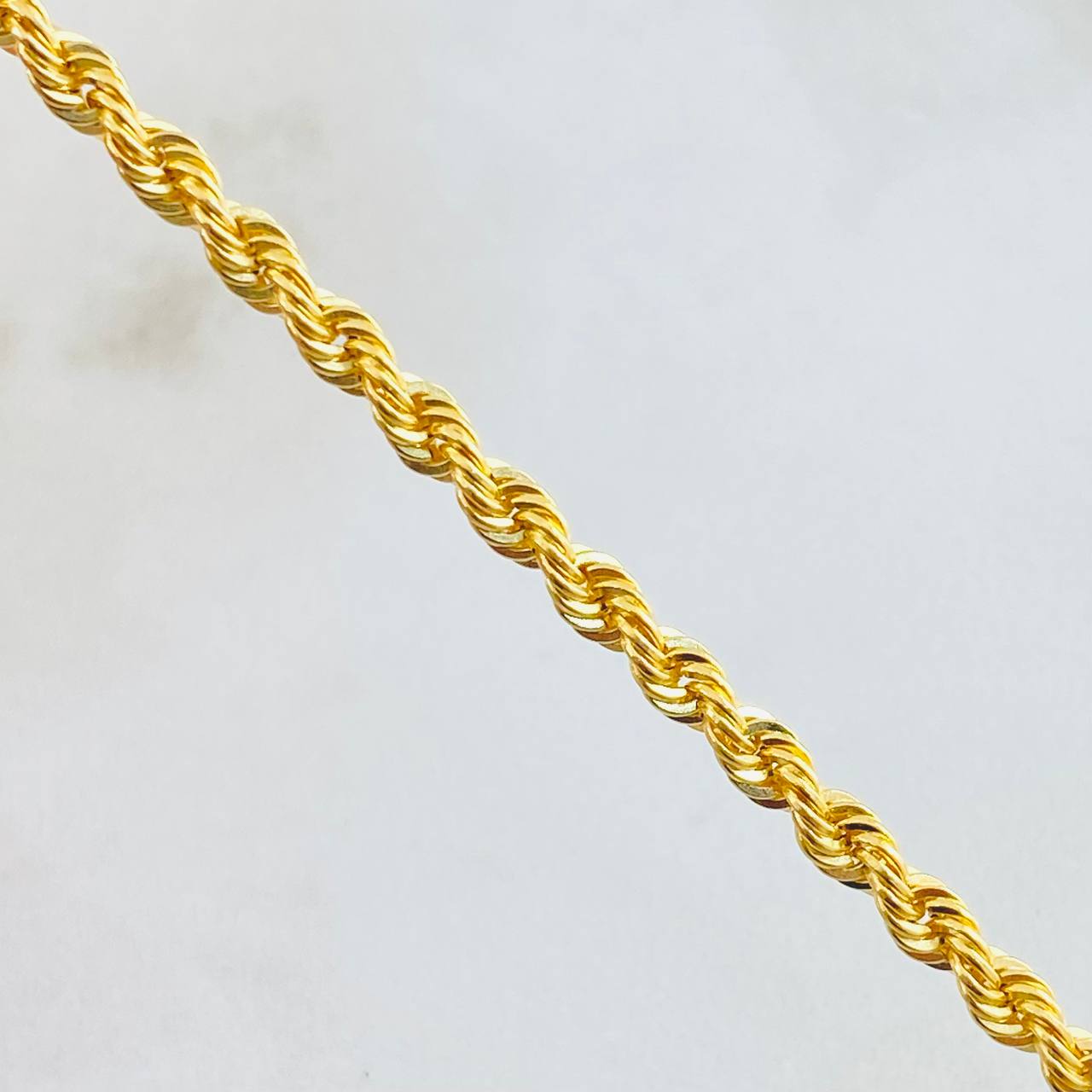 Cadena Lazo 6.7gr / 50cm / Oro Amarillo +3 18K ©