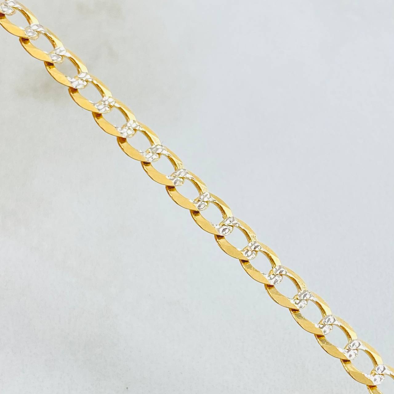Cadena Cubana 18.45gr / 65cm / Dos Oros Amarillo Blanco +3 18K