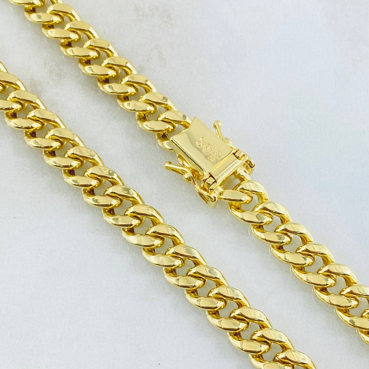 Cadena Cubano 17.7gr / 60cm / Oro Amarillo 14K Italy *