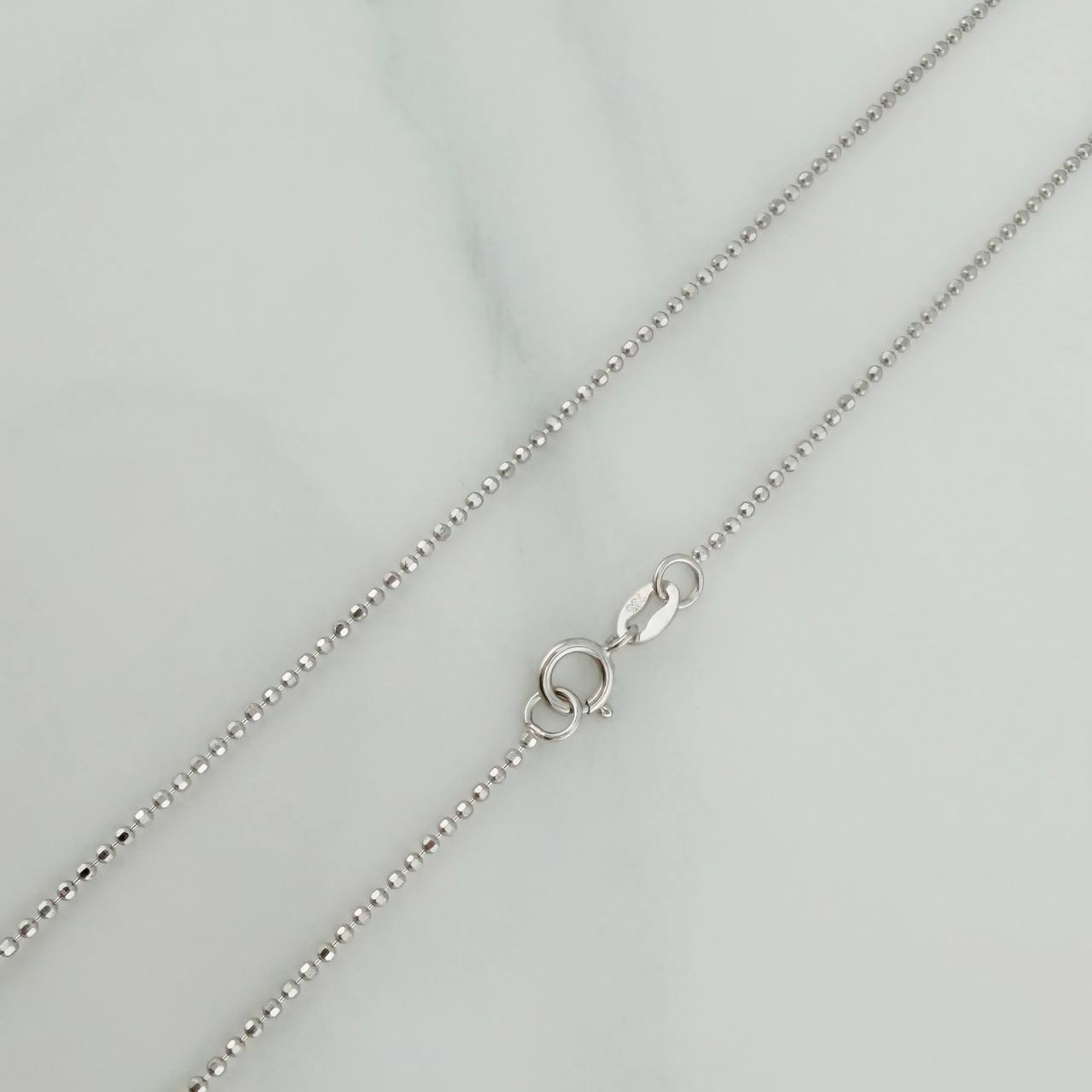Cadena Militar 1.8gr / 44.7cm / 1mm Diamantada Oro Blanco 18K
