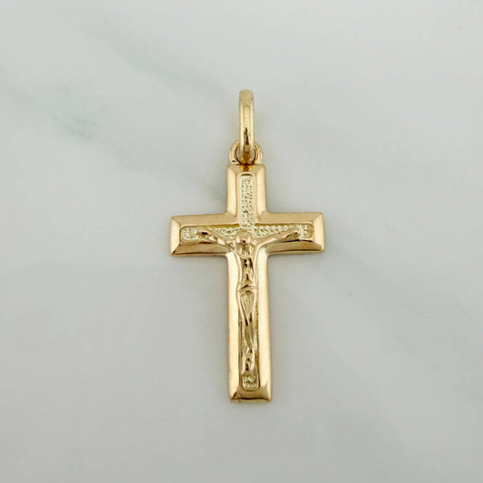 Dije Cruz Cristo 2.9gr / 3.5cm / Oro Amarillo 18K $