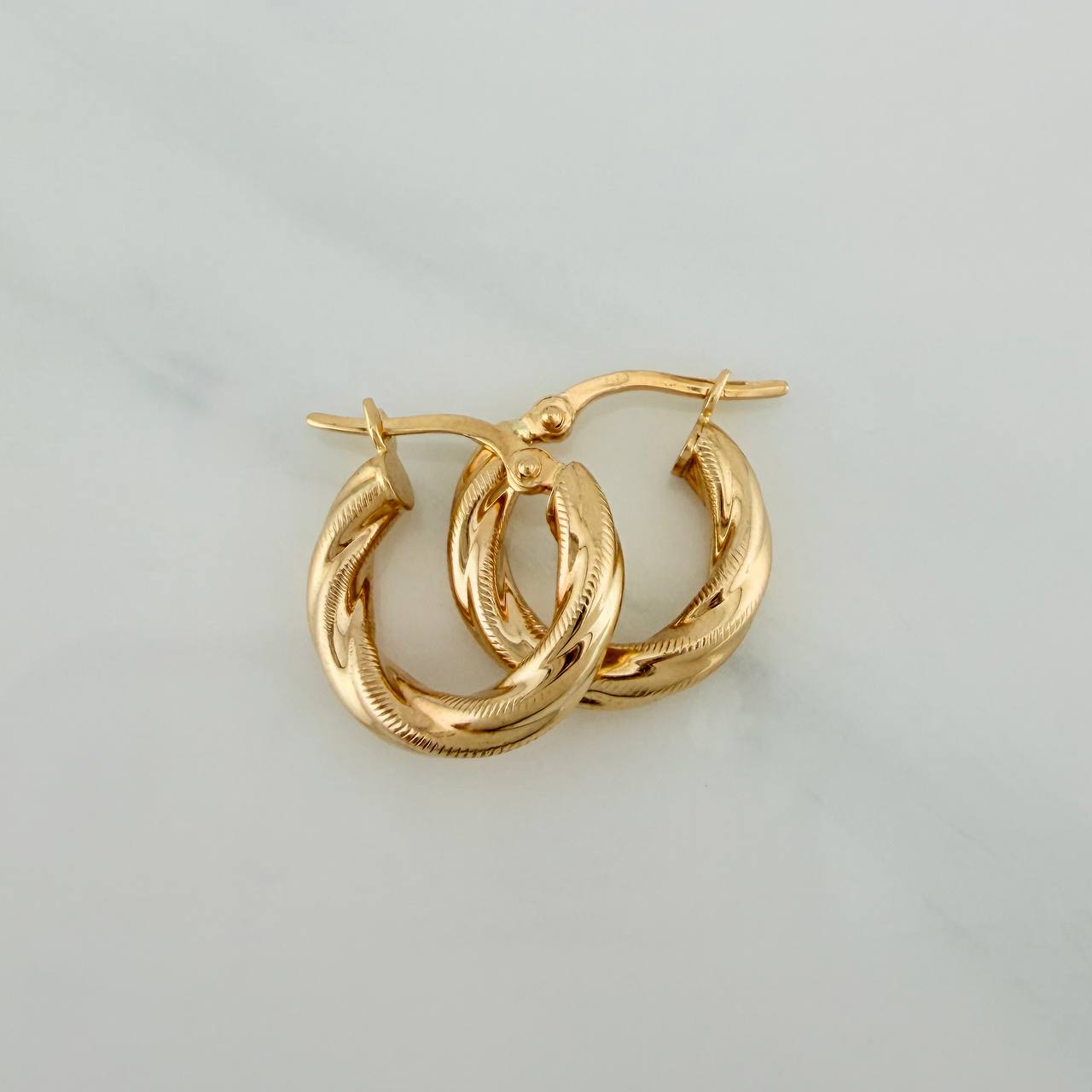 Candongas Anny 1.75gr / 1.5cm / Oro Amarillo 18K $