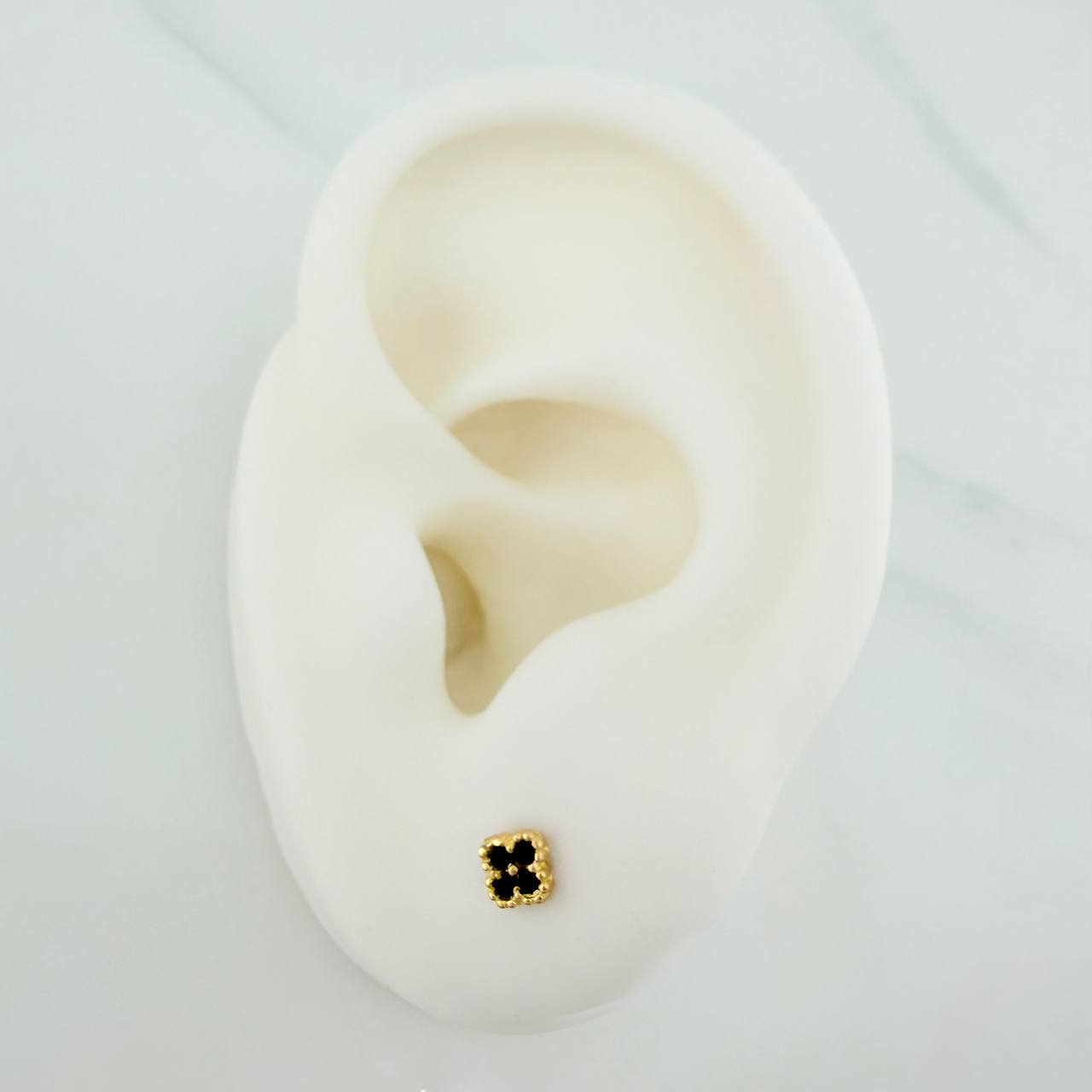 Topos Mini Trebol 0.65 g / 3.75 mm Oro Amarillo 18K