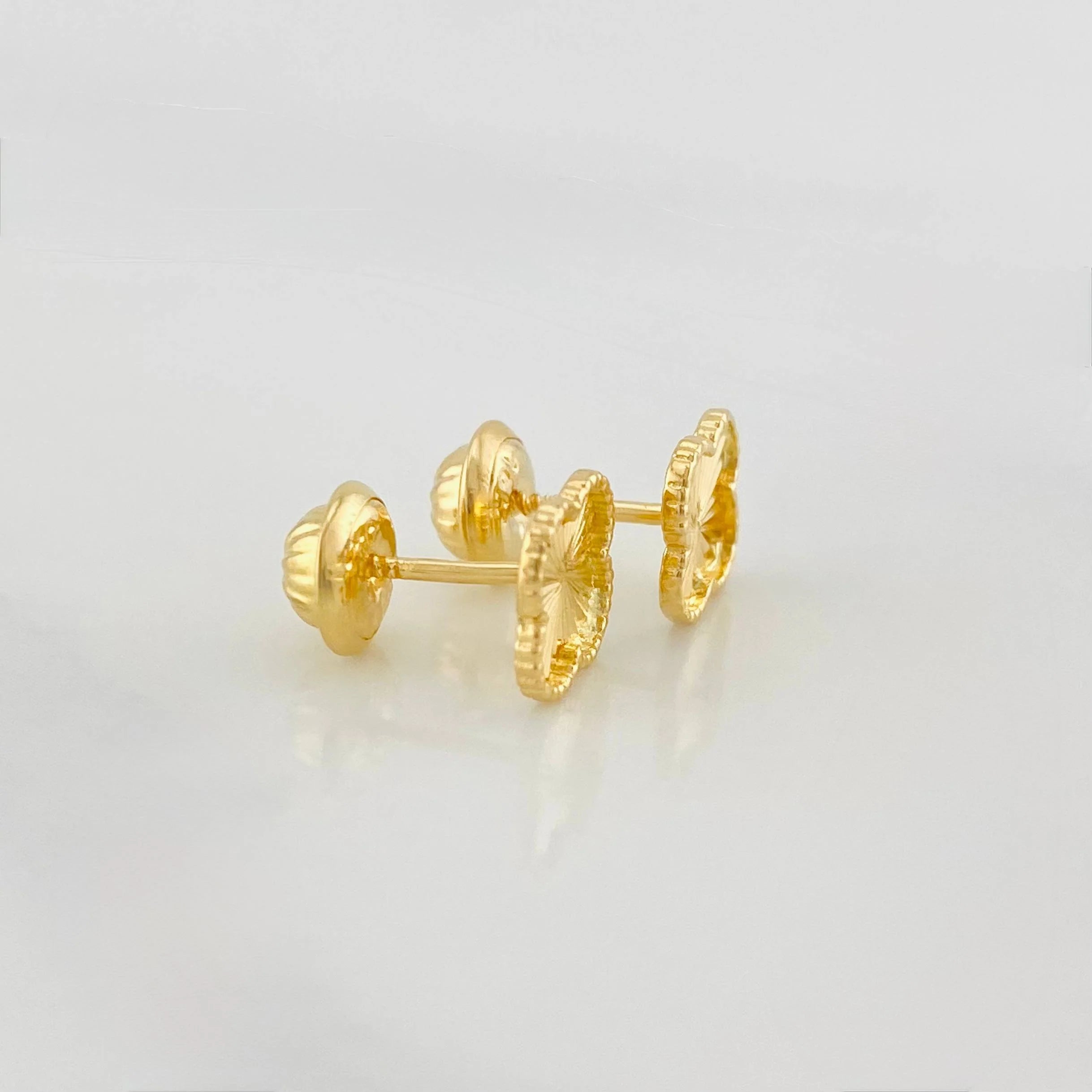 Topos Trebol Diamantado 0.95 g / 3 mm Oro Amarillo 18K