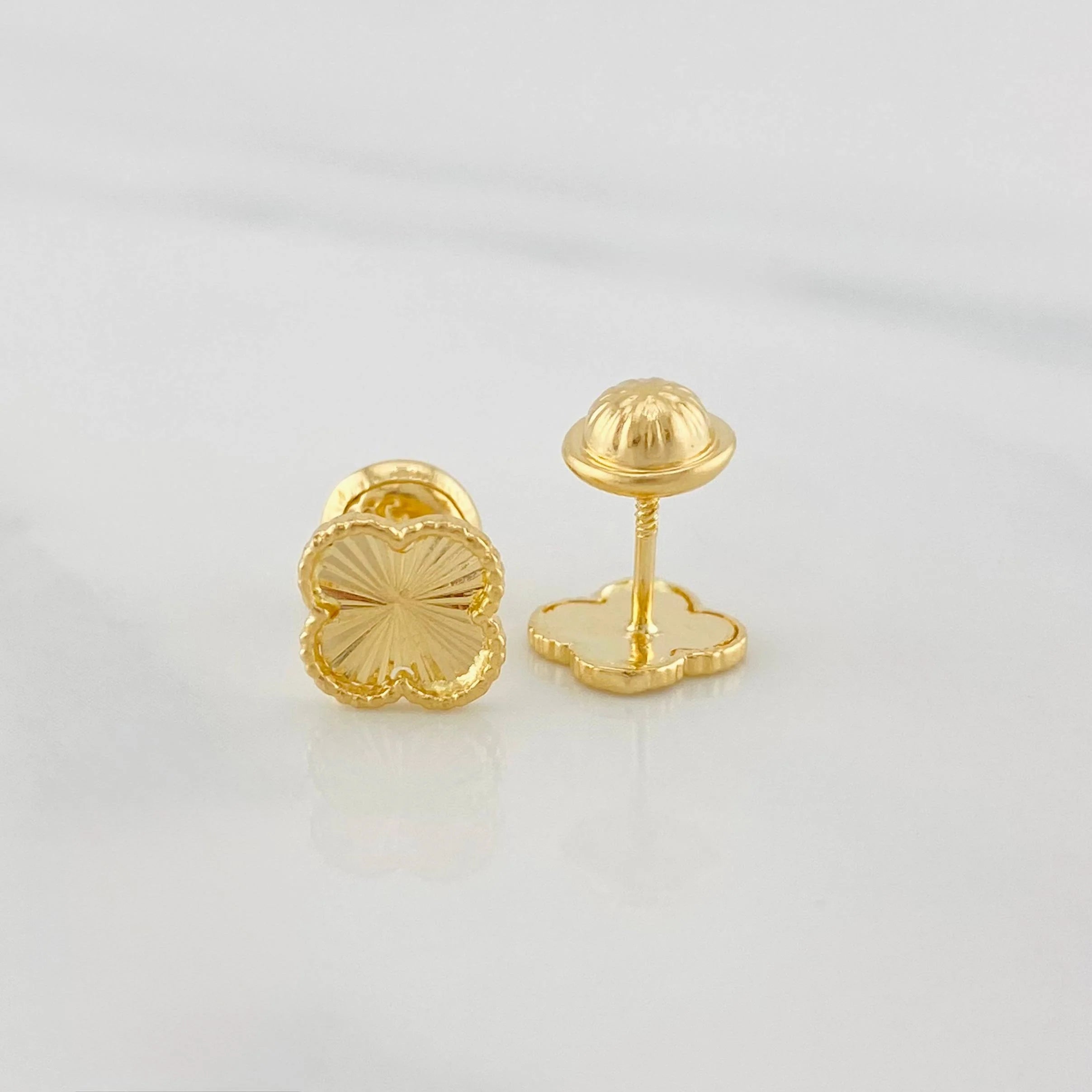 Topos Trebol Diamantado 0.95 g / 3 mm Oro Amarillo 18K