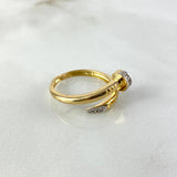Anillo Clavo CT 3.6gr / T8 1/2 / Circones Blancos Dos Oros Amarillo Blanco