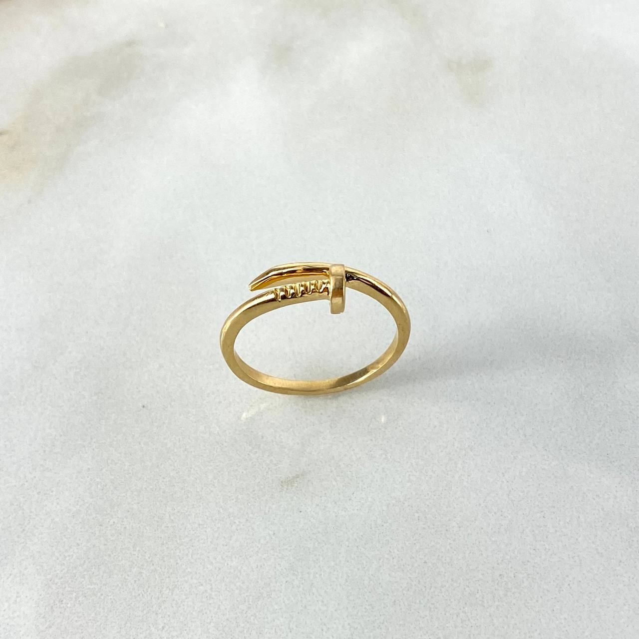 Anillo Clavo CT 2.8gr / T7 1/2 / Oro Amarillo