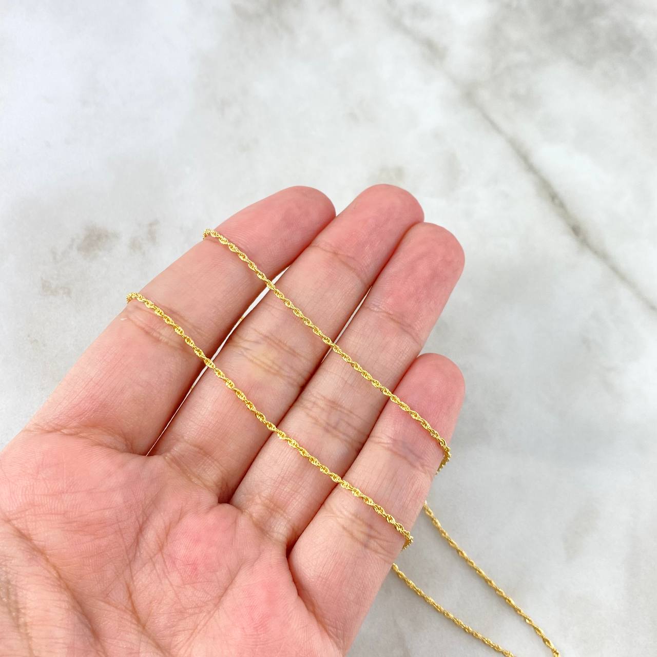 Cadena Lazo 0.95gr / 50cm / 1.5mm Oro Amarillo +3