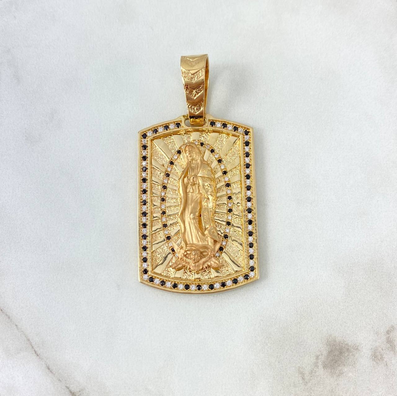 Dije Placa Virgen de Guadalupe 23.45gr / 5.8cm / Circones Blancos-Negros Oro Amarillo
