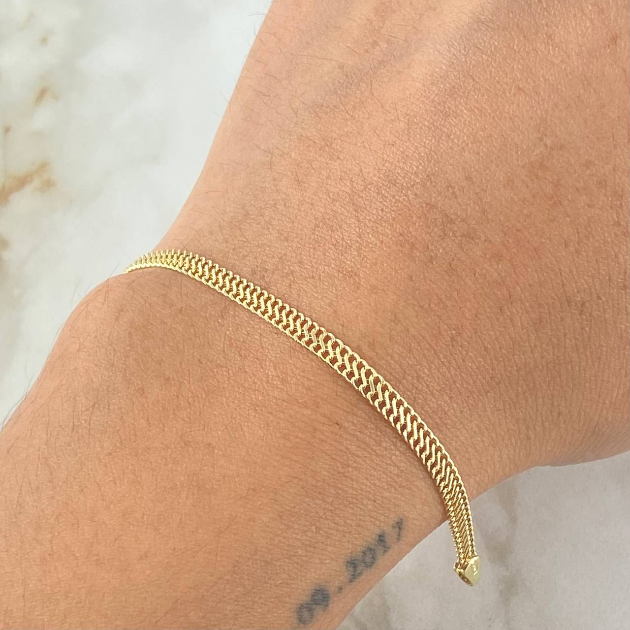 Pulso Sedusa 1.55gr / 19cm / +3 Oro 18K ©