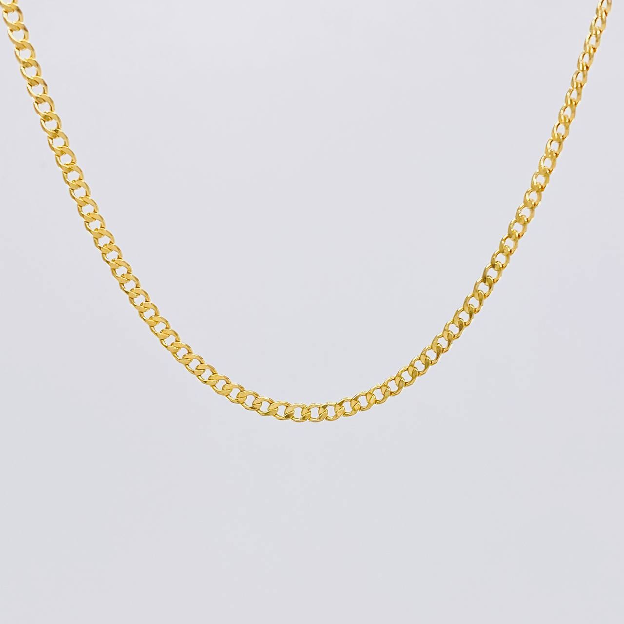 Cadena Cubana 2.35g / 45cm / 2.5mm Oro Amarillo 18K