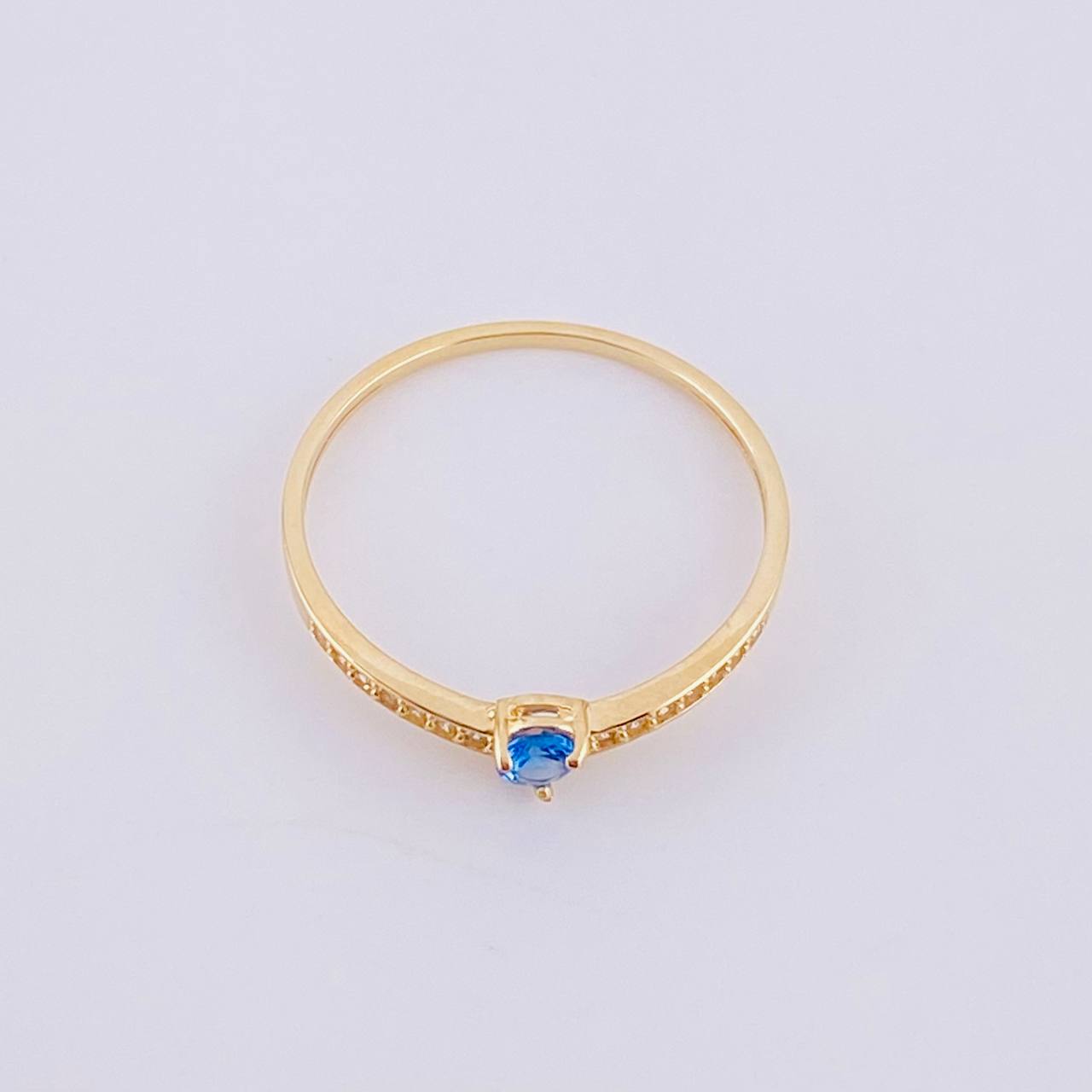 Anillo Solitario V Tupido 1g / T5 1/2 Oro Amarillo 18K