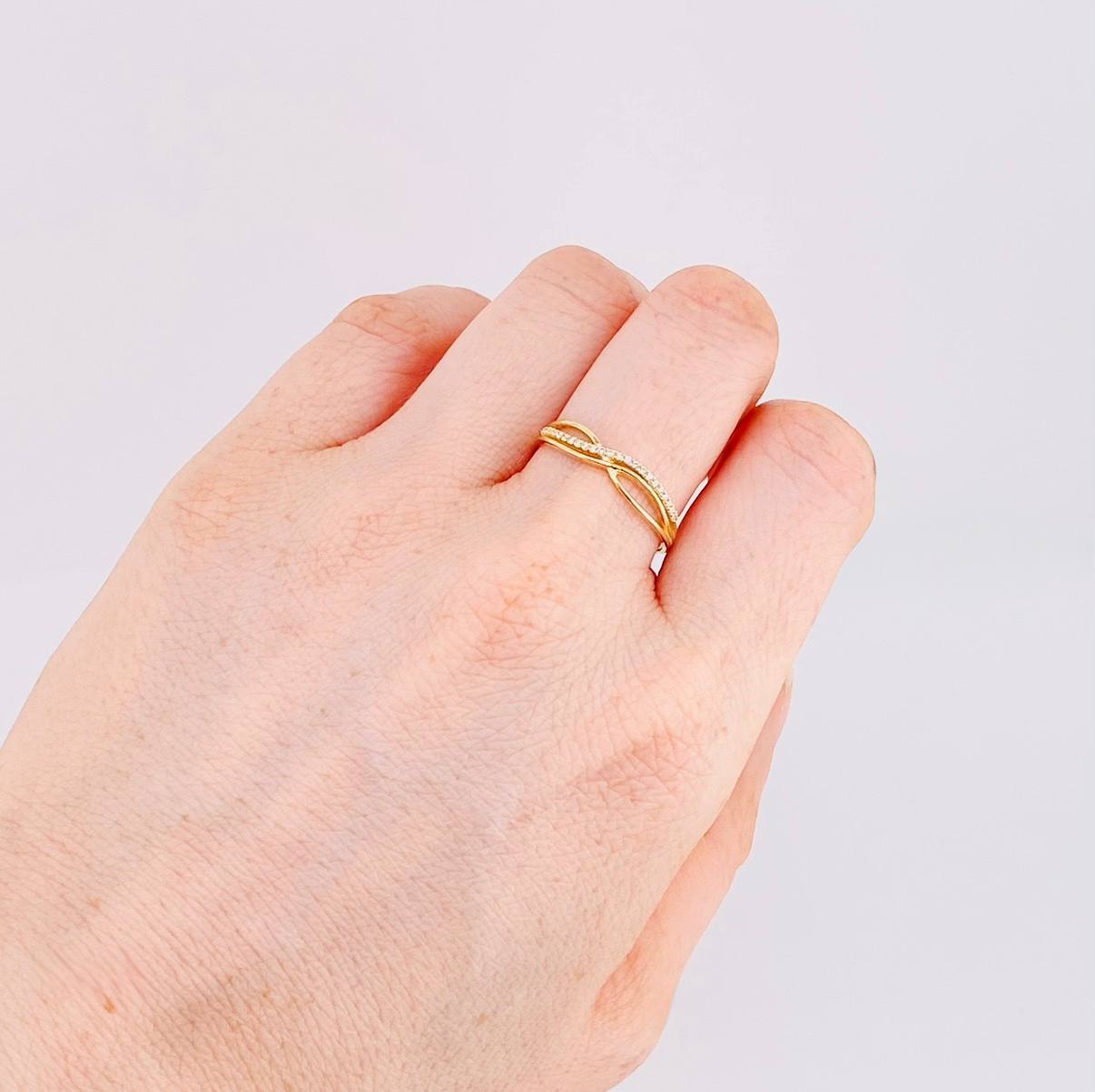 Anillo Filigrana Cruzado 1.45g / T7 1/2 Oro Amarillo 18K
