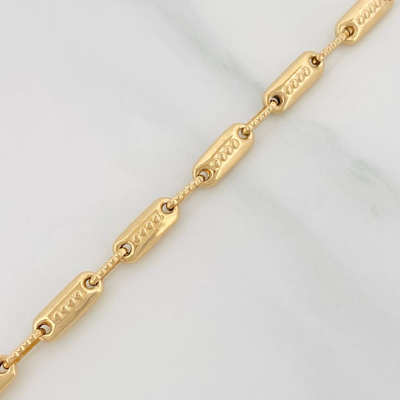 Pulso Rustica Cilindro 4.6g / 20.5cm / 3.9mm Oro Amarillo 18K