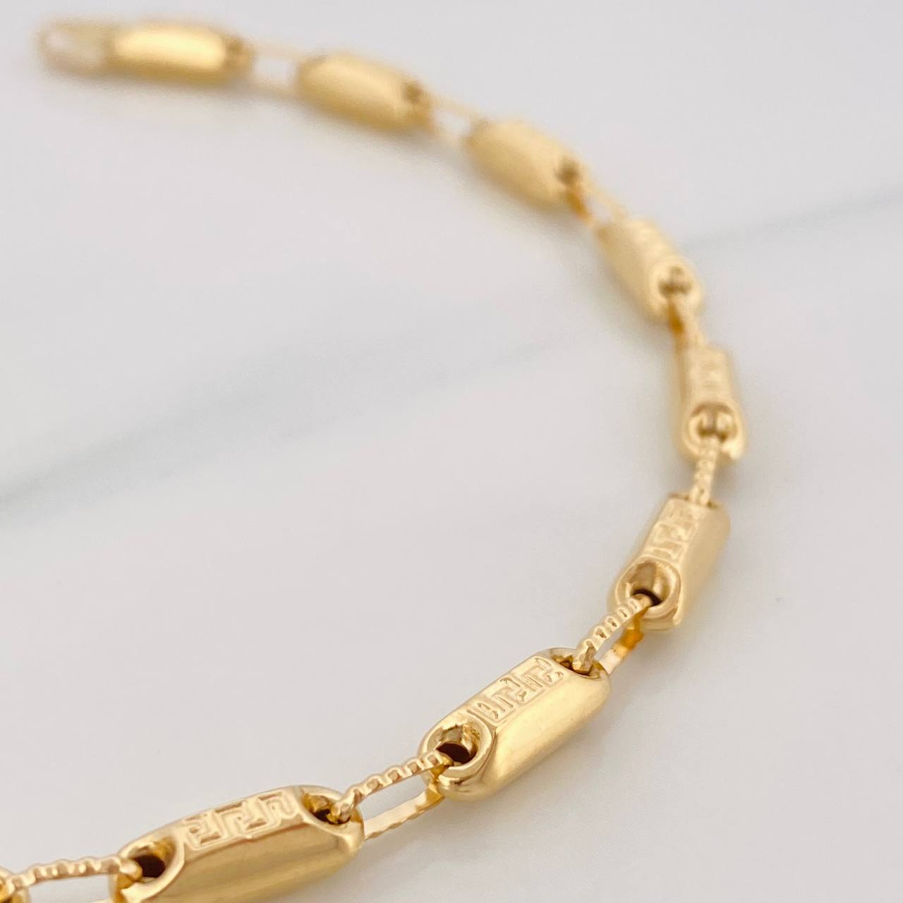 Pulso Rustica Tribal 5.15g / 21.5cm / 3.5mm Oro Amarillo 18K