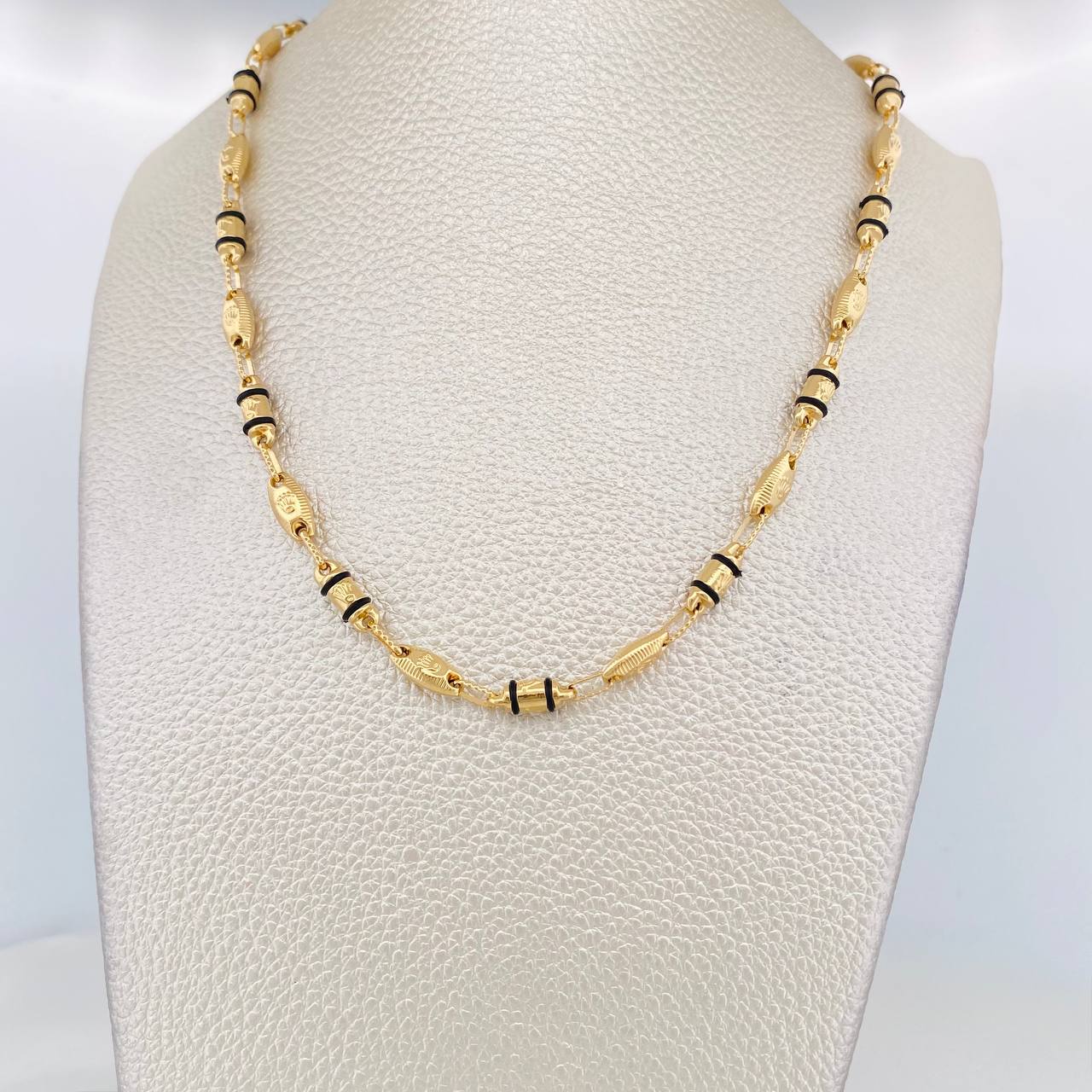 Cadena Rustica Corona 13.55g / 60cm / 4.35mm Oro Amarillo 18K