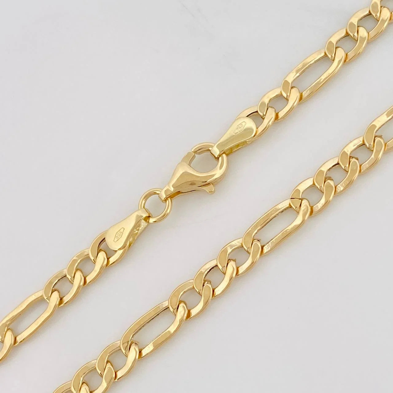 Cadena Figaro 6.7g / 60cm / 2.1mm Oro Amarillo 18K