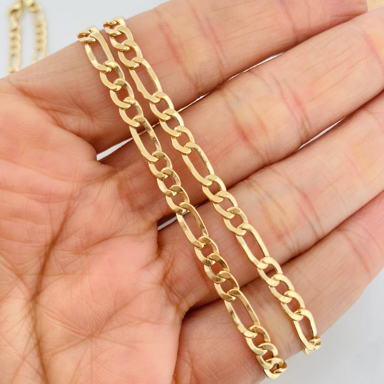 Cadena Figaro 6.6g / 60cm / 4mm Oro Amarillo 18K