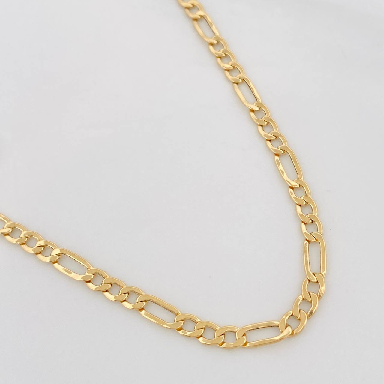 Cadena Figaro 4.8g / 70cm / 3.1mm Oro Amarillo 18K