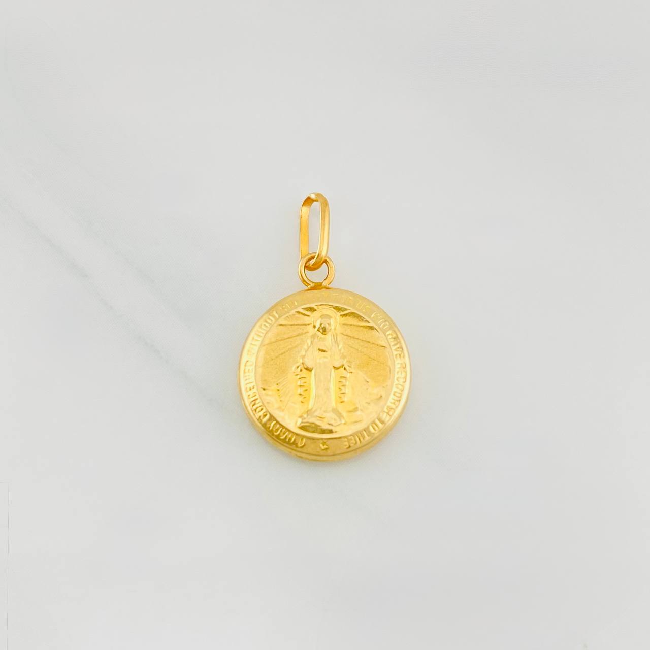 Dije Virgen Milagrosa 0.7g / 2cm Oro Amarillo 18K