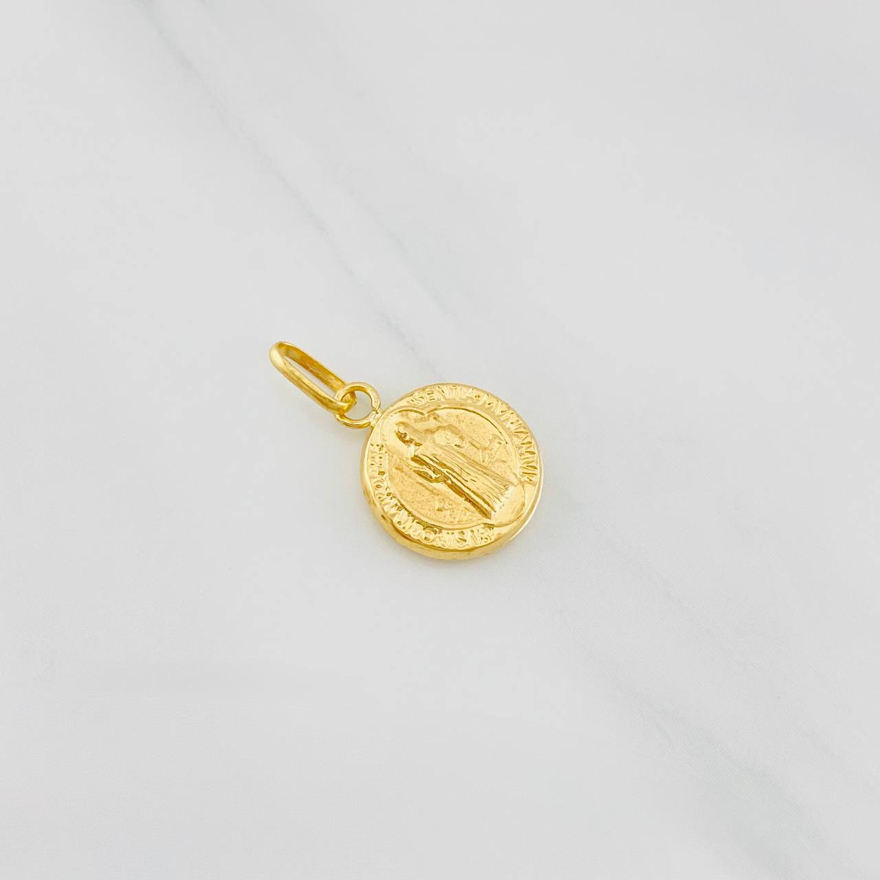 Dije San Benito 0.55g / 1.7cm Oro Amarillo 18K