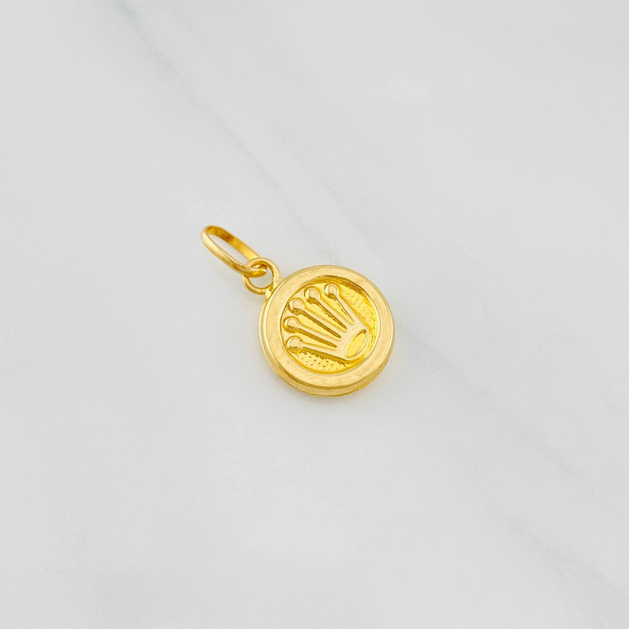 Dije Corona 0.5g / 1.7cm Oro Amarillo 18K