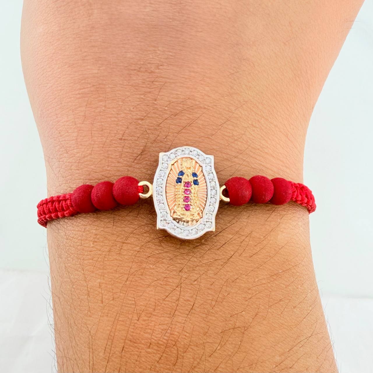 Pulsera Tejida Roja Virgen de Guadalupe 2.1gr / Tres Oros 18K &