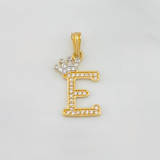 Dije Corona Letra E 1.25 g / 2.4 cm Dos Oros Amarillo Blanco 18K