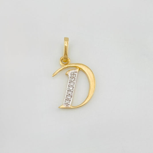 Dije Corona Letra D 0.8 g / 1.9 cm Dos Oros Amarillo Blanco 18K