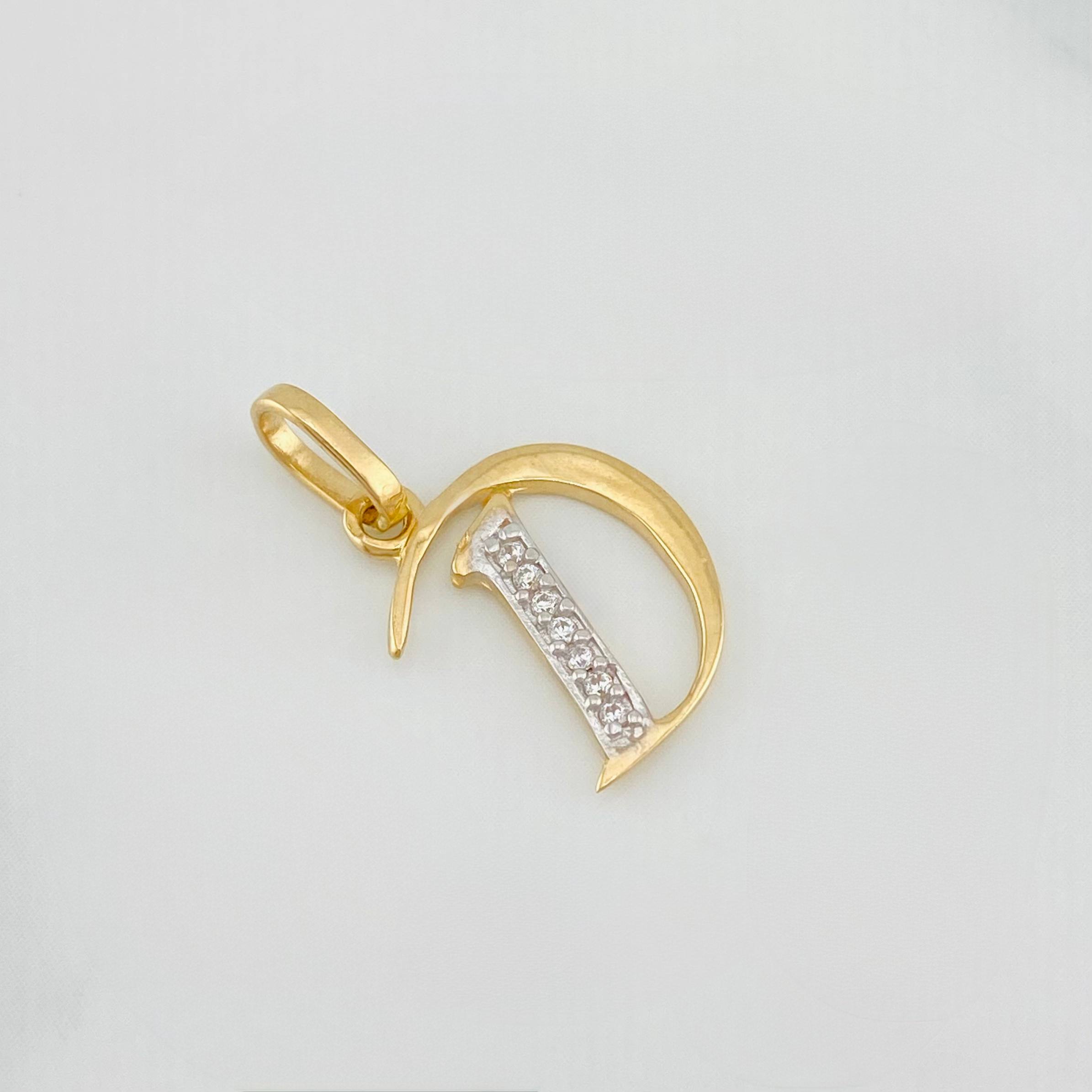 Dije Corona Letra D 0.8 g / 1.9 cm Dos Oros Amarillo Blanco 18K