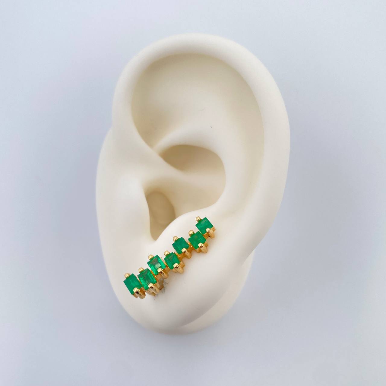 Topos Destello Rectangulos Esmeraldas 3.2gr / 7.5mm Oro Amarillo 18K %