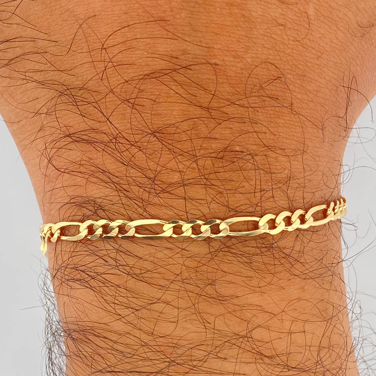 Pulso Figaro 5.8gr / 20.5cm / 3.7mm Oro Amarillo +1 18K %