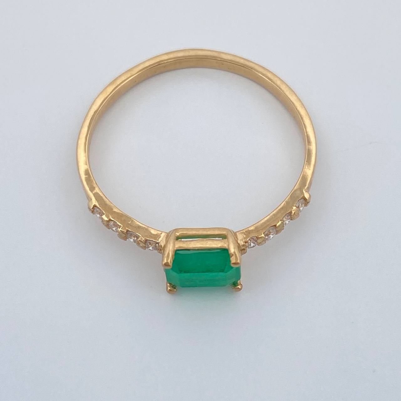 Anillo Churumbela Rectangulo Esmeralda Diamantes 1.7gr / T7 1/4 / Oro Amarillo 18K %