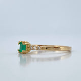 Anillo Churumbela Cuadrado Esmeralda Diamantes 1.7gr / T6 1/4 / Oro Amarillo 18K %