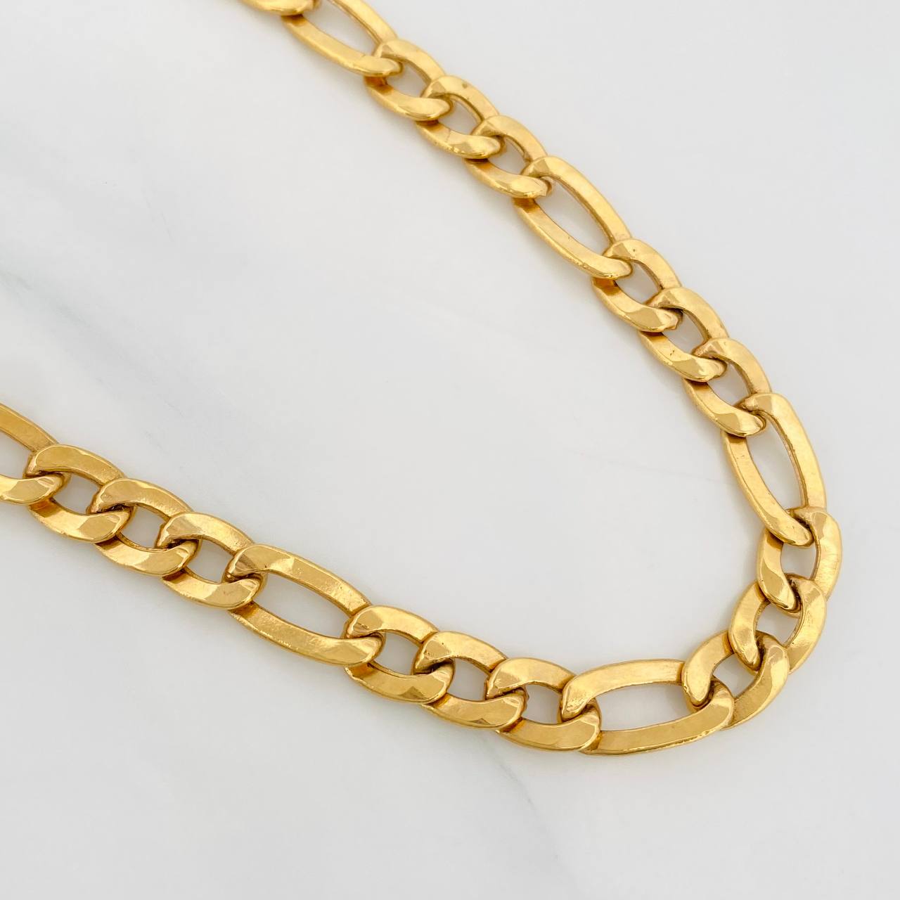 Cadena Figaro 38.3g / 70cm / 8.14mm Oro Amarillo 18K