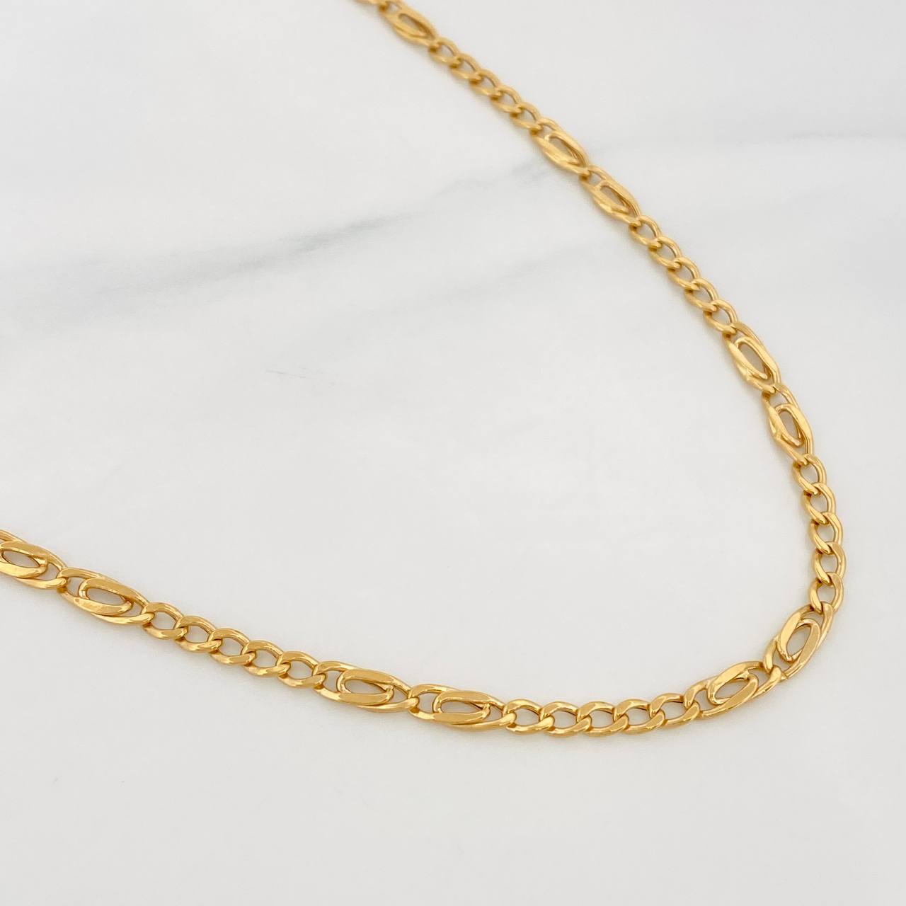 Cadena Figaro 7.4g / 60cm / 3.29mm Oro Amarillo 18K