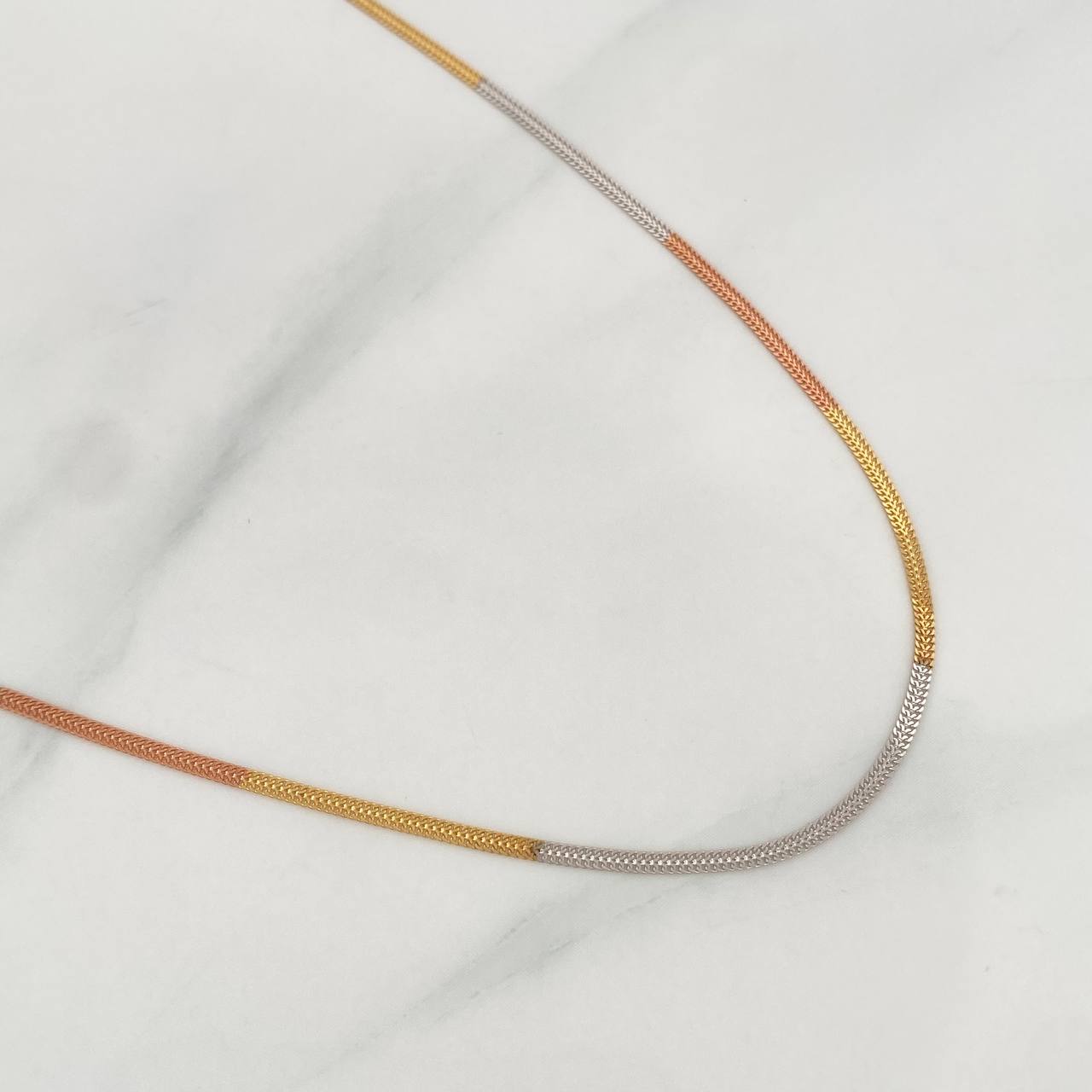 Cadena Sedusa 1.7g / 45cm / 1.58mm Tres Oros 18K