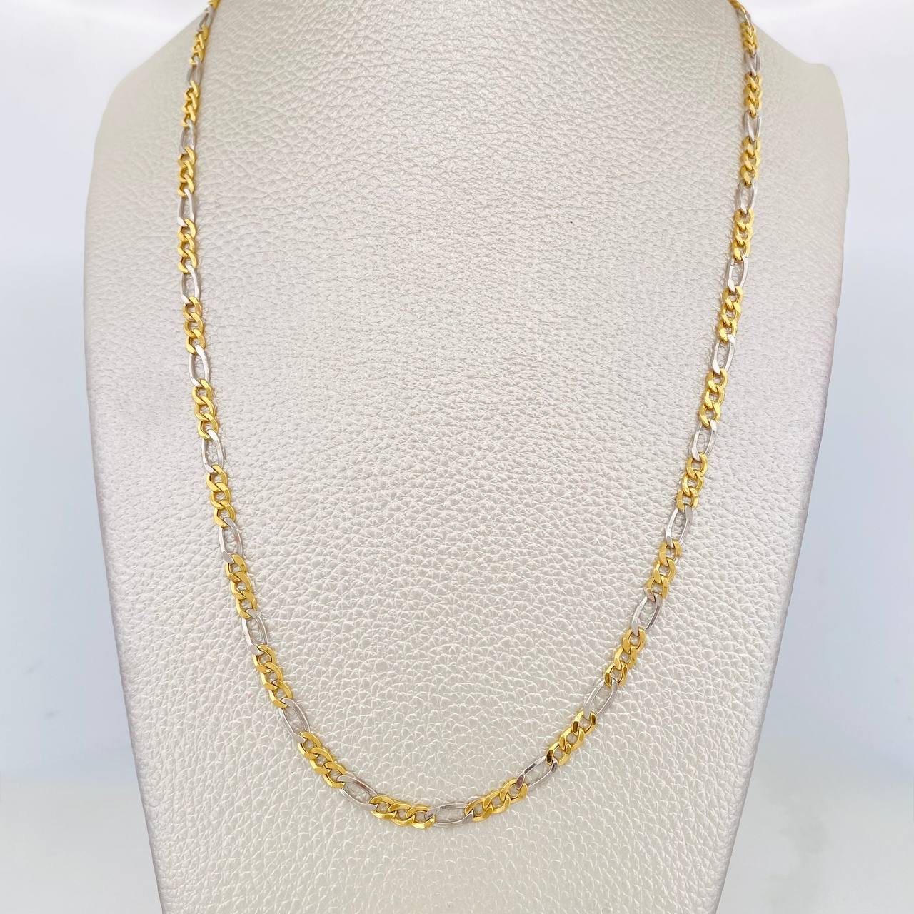 Cadena Figaro 6.3g / 65cm / 3.2mm Dos Oros Amarillo Blanco 18K