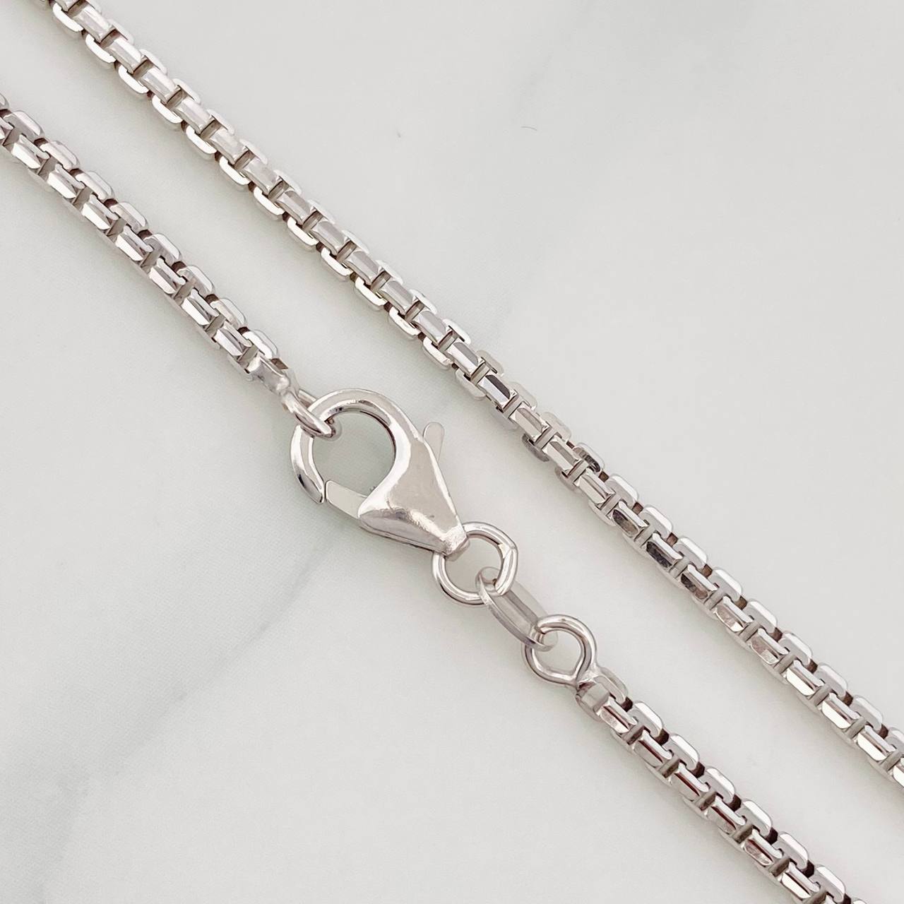 Cadena Veneciana 20.65g / 70cm / 2.2mm Oro Blanco 18K