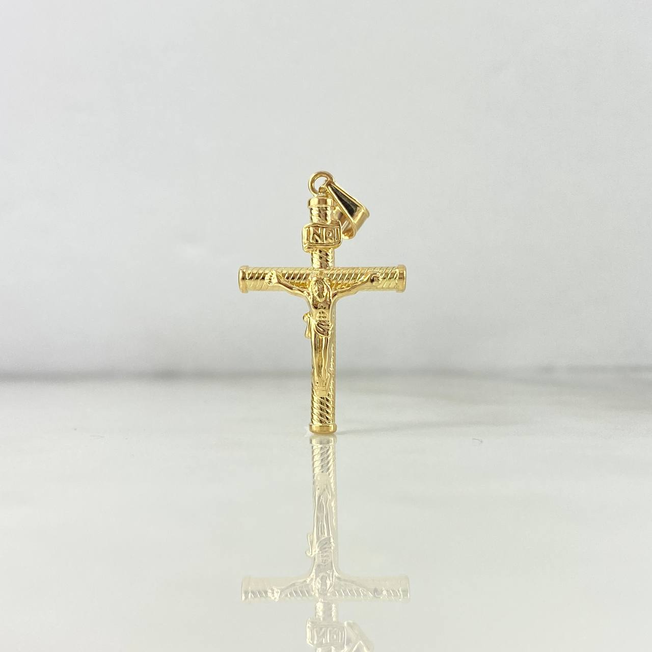 Dije Cruz Cristo 1.2gr / 3.5cm / Baston Atornillado Oro Amarillo