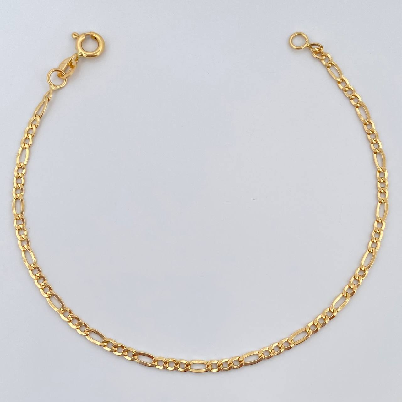 Pulso Figaro 1.45gr / 19.2cm / 2.36mm Oro Amarillo +1 18K %