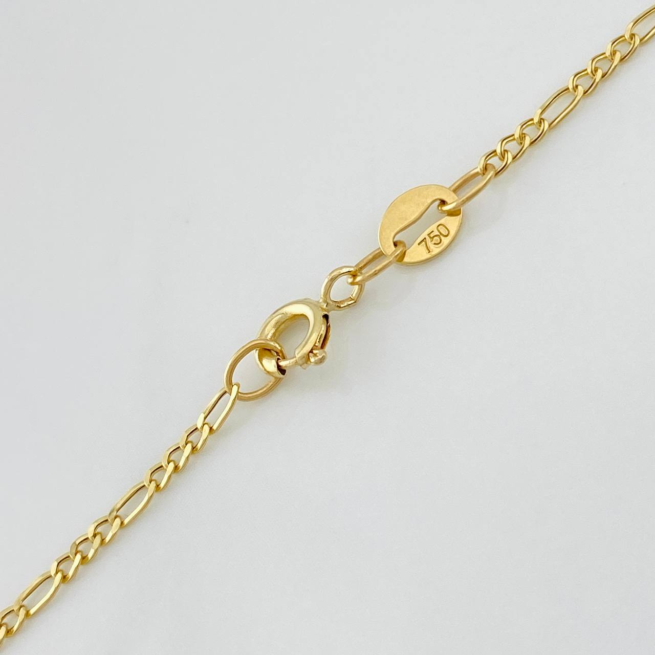 Cadena Figaro 1.3g / 45cm / 1.55mm Oro Amarillo 18K