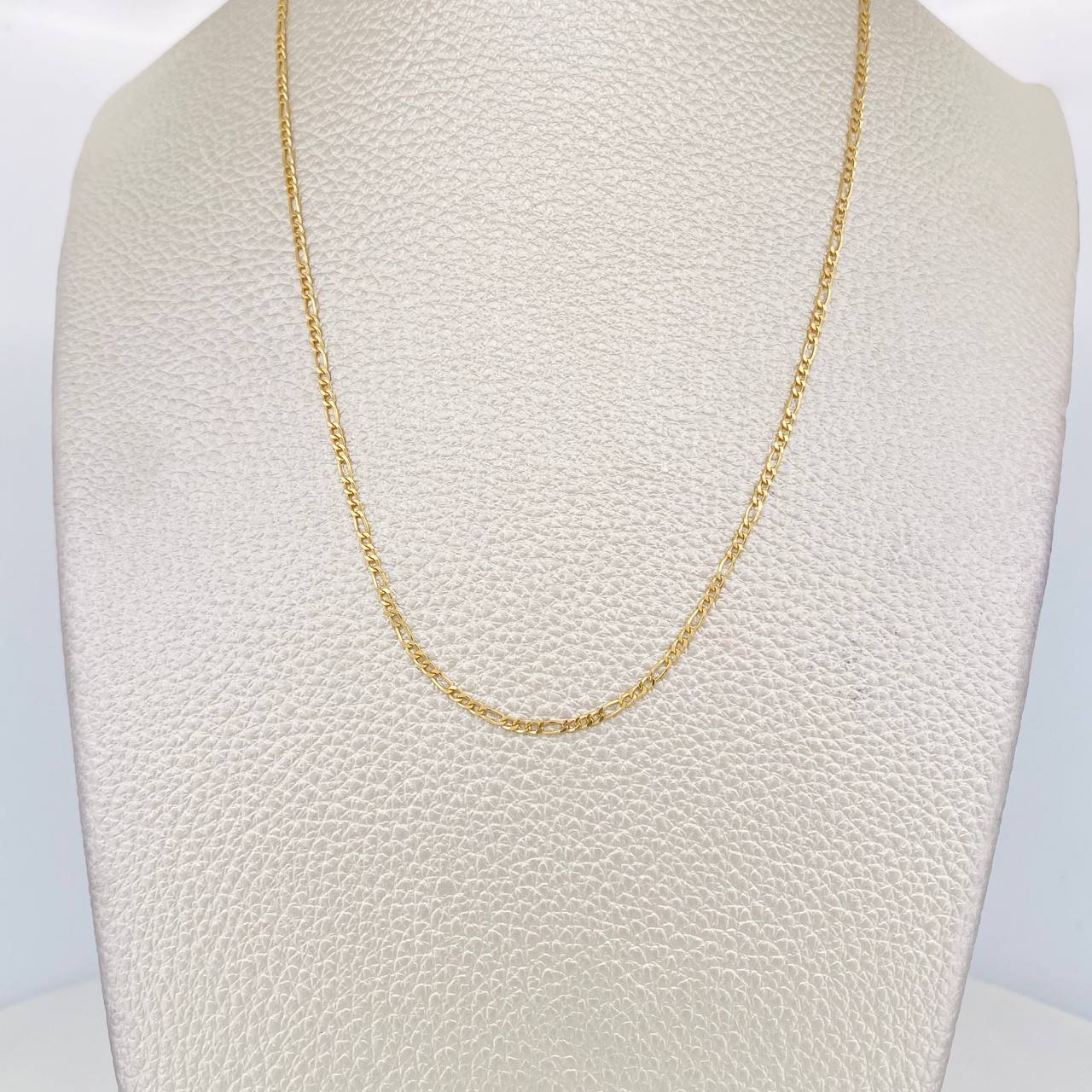 Cadena Figaro 1.35g / 45cm / 1.6mm Oro Amarillo 18K