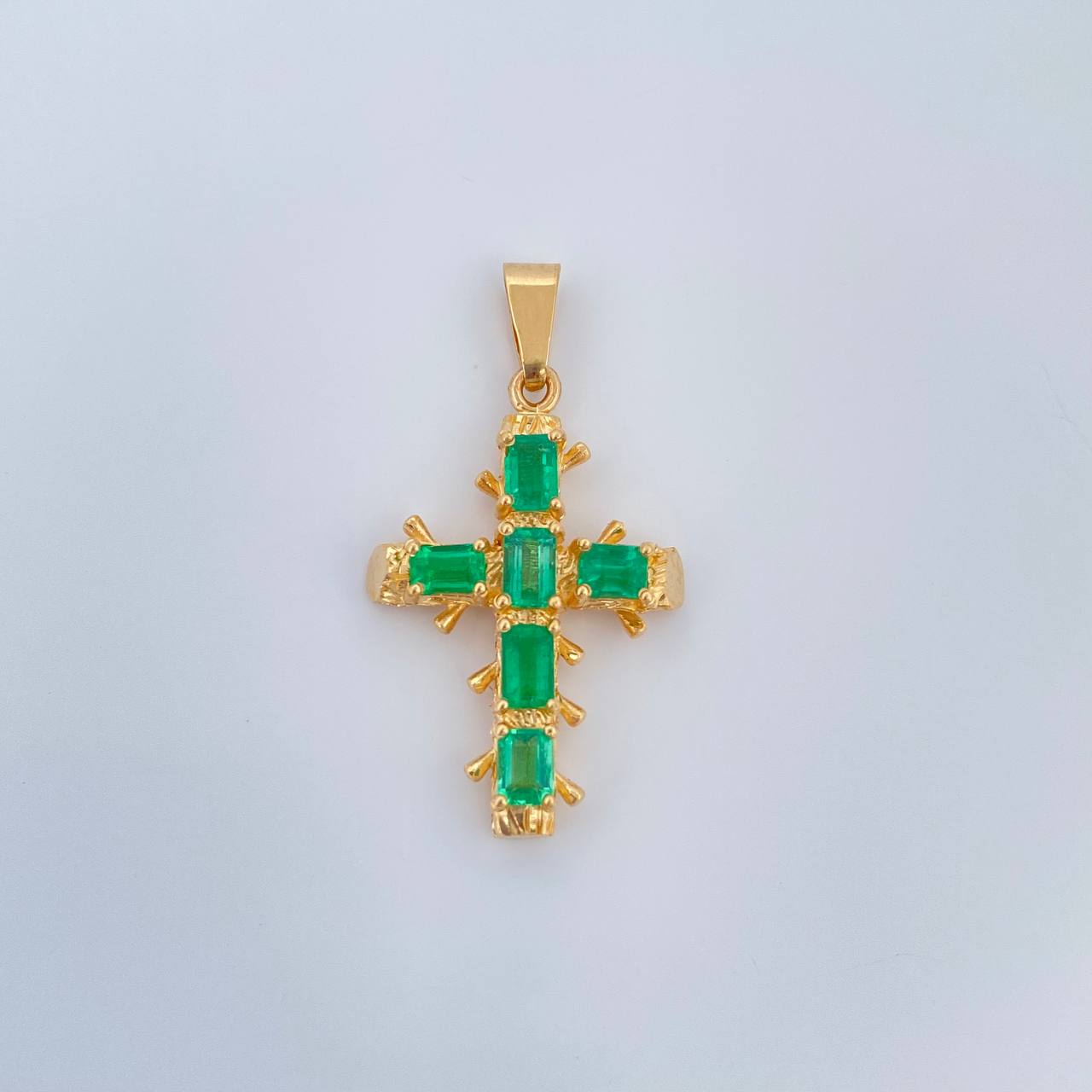 Dije Cruz Barroco 3.65gr / 3.6cm / Oro Amarillo 18K %