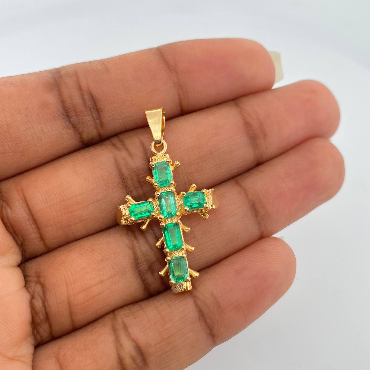 Dije Cruz Barroco 3.65gr / 3.6cm / Oro Amarillo 18K %